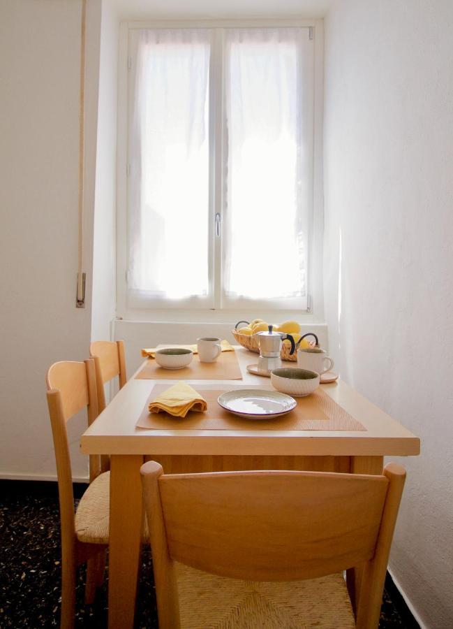 La Casa Dei Nonni Apartment โมเนเลีย ภายนอก รูปภาพ