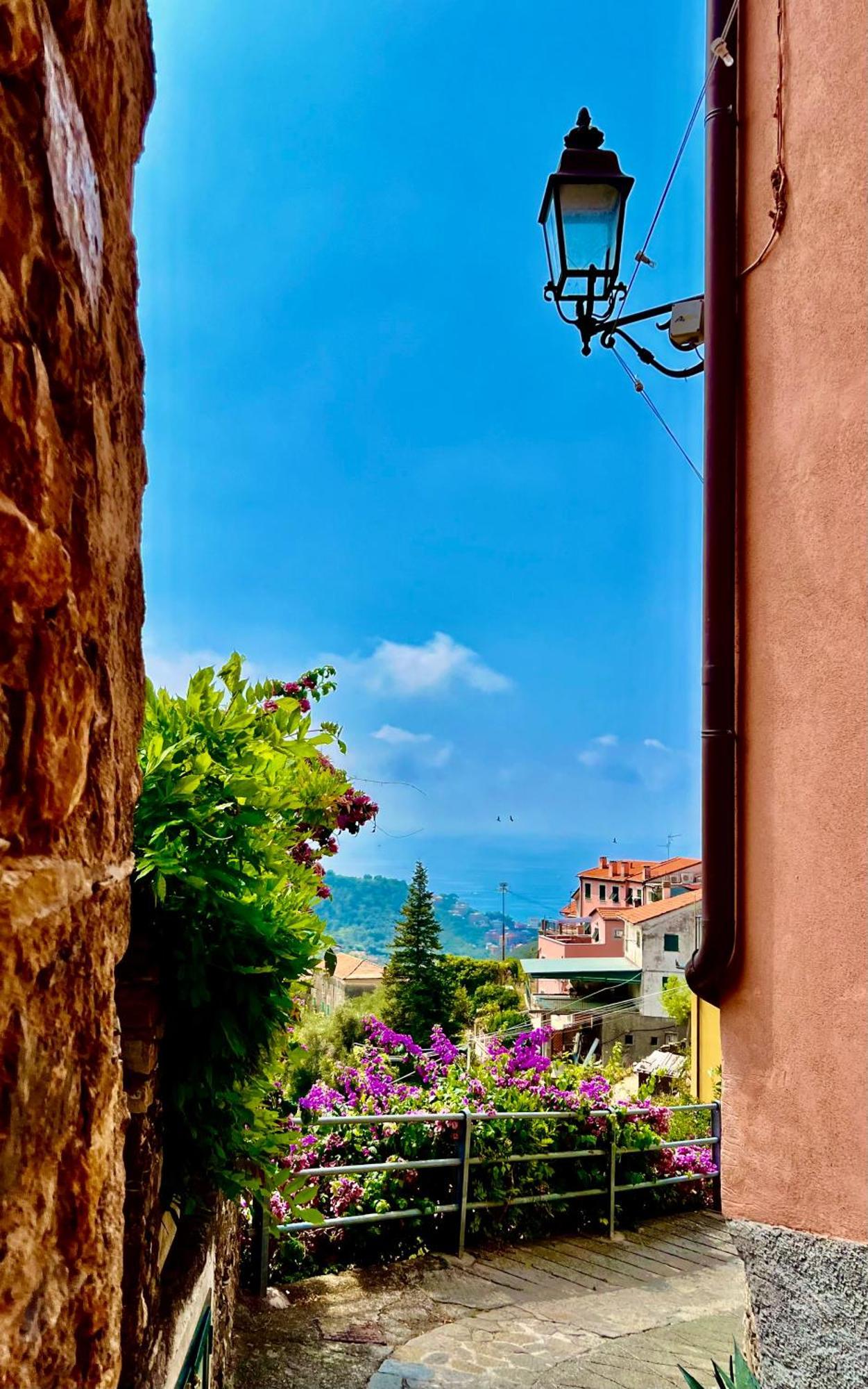La Casa Dei Nonni Apartment โมเนเลีย ภายนอก รูปภาพ