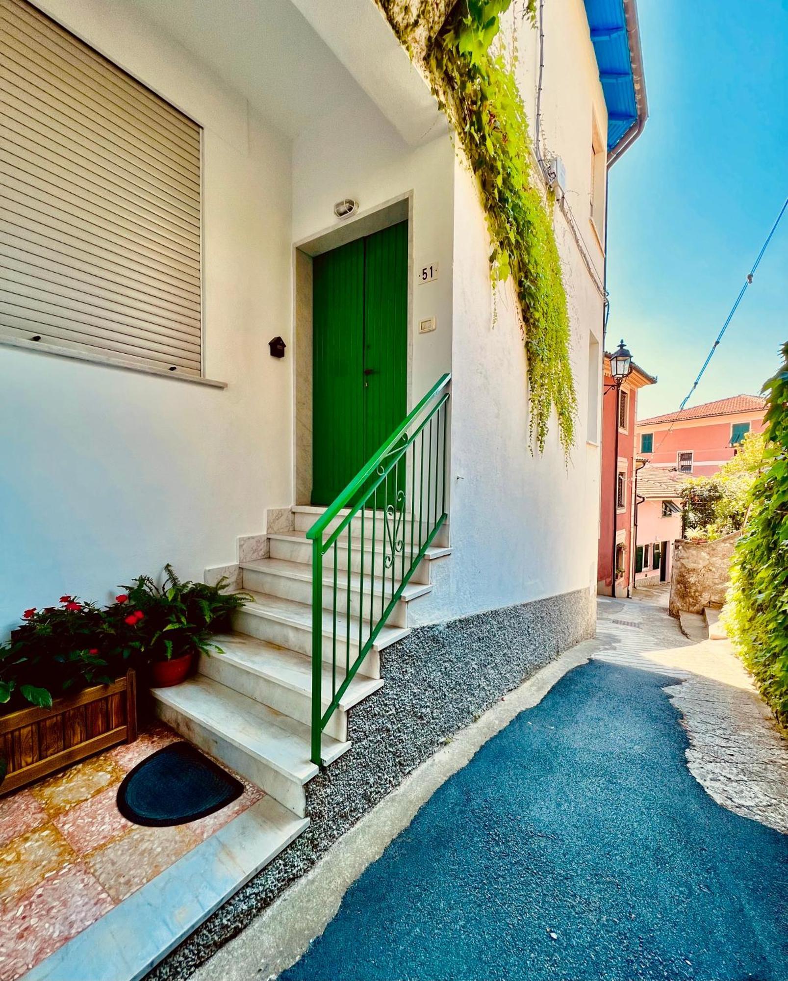La Casa Dei Nonni Apartment โมเนเลีย ภายนอก รูปภาพ