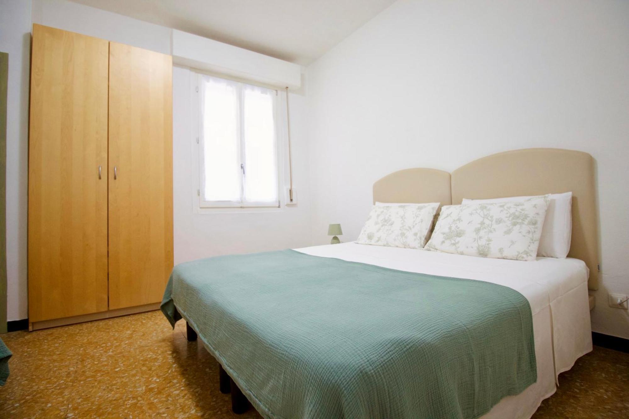 La Casa Dei Nonni Apartment โมเนเลีย ภายนอก รูปภาพ